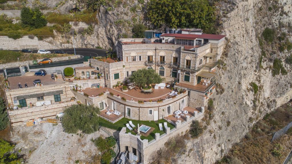 Sparviero Luxury Suites Taormina Kültér fotó